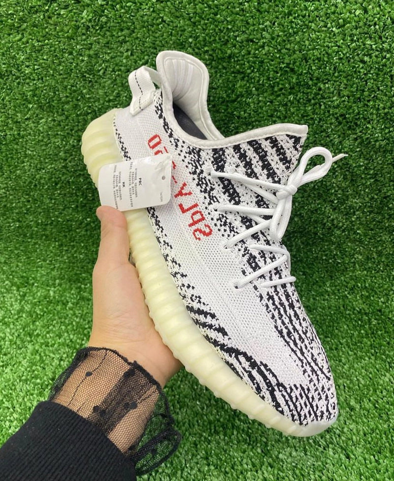 Tênis Adidas Yeezy Boost 350 V2 Zebra