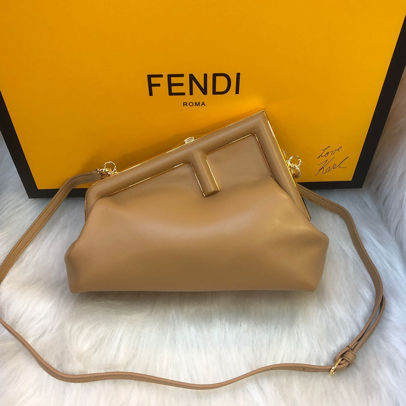 Bolsa Fendi First Small