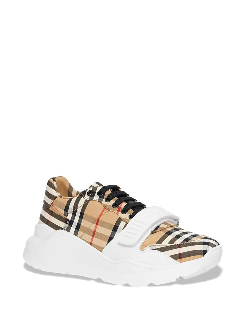 Tênis Burberry xadrez vintage Low