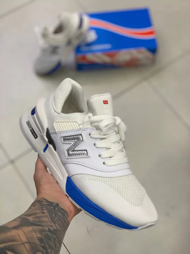 Tênis New Balance 997