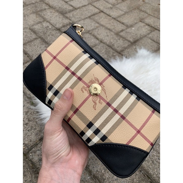 Bolsa Burberry Baguette Xadrez