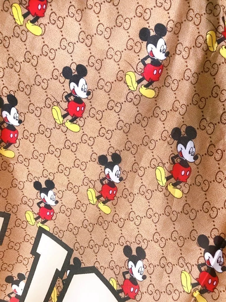 Echarpe de Seda Edição Mickey GG110