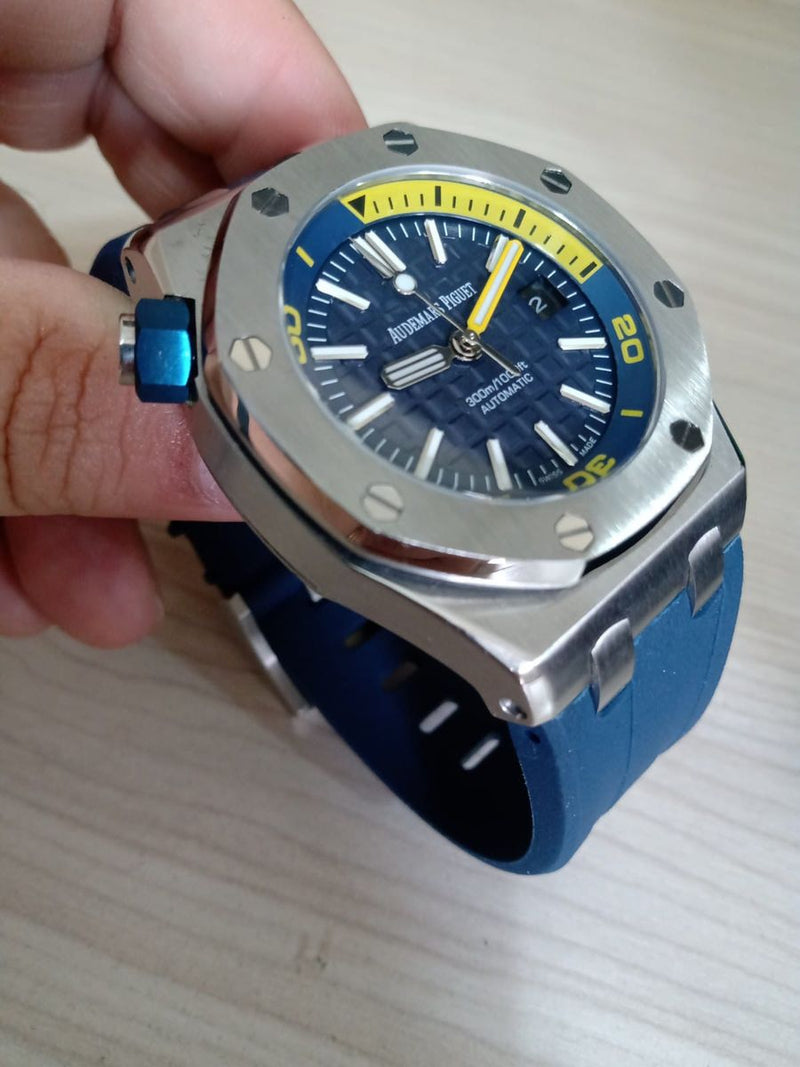 Relógio Royal Oak Offshore Diver Chronograph Azul