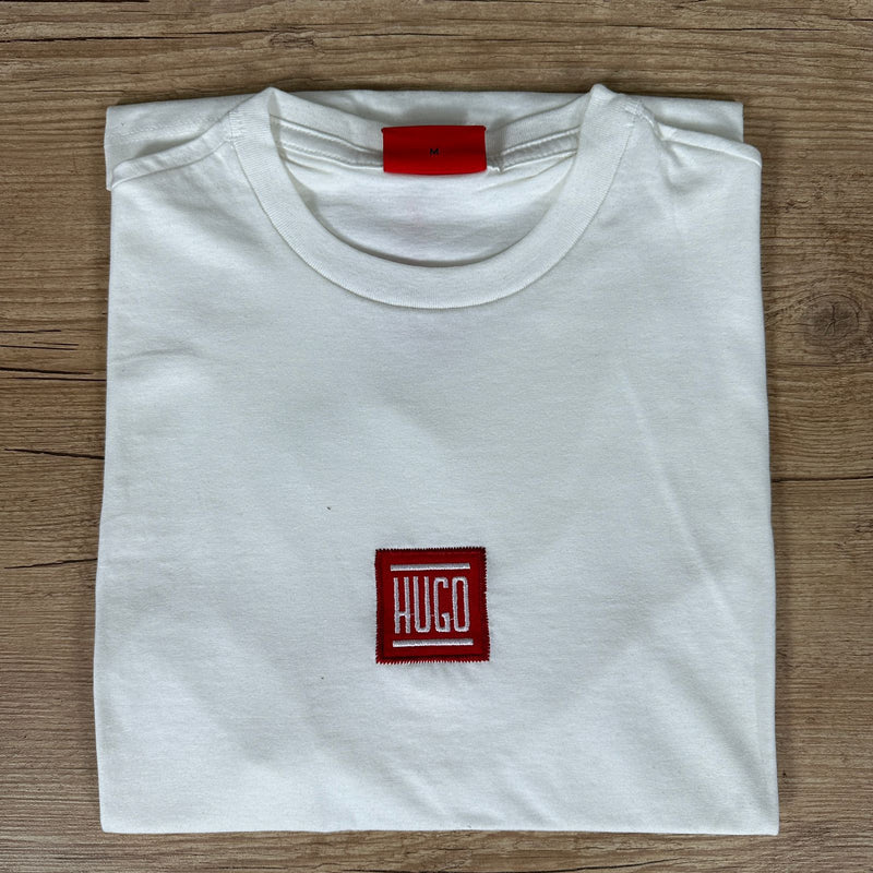 Camiseta Hugo - Branca