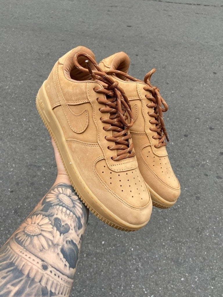 Tênis Nike Air Force 1 '07