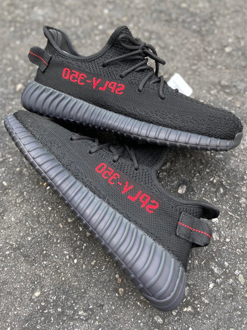 Tênis Adidas Yeezy Boost 350 V2 Black Red (Bred)