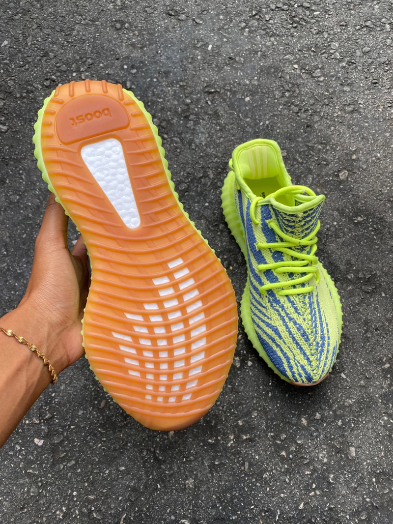 Tênis Adidas Yeezy Boost 350 V2 Semi Frozen Yellow