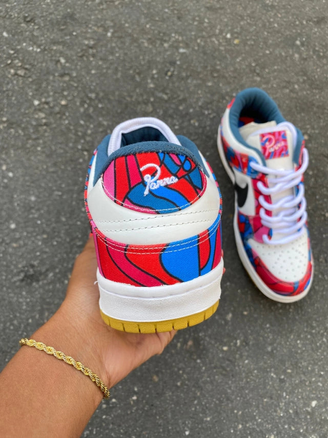 Tênis Nike Dunk Low SB Parra