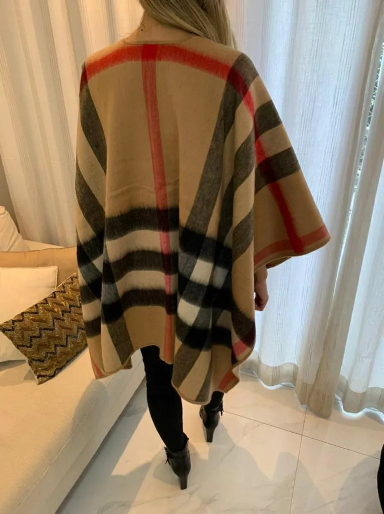 Poncho Burberry 602