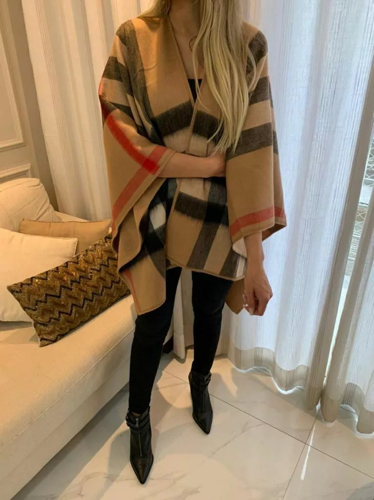 Poncho Burberry 602