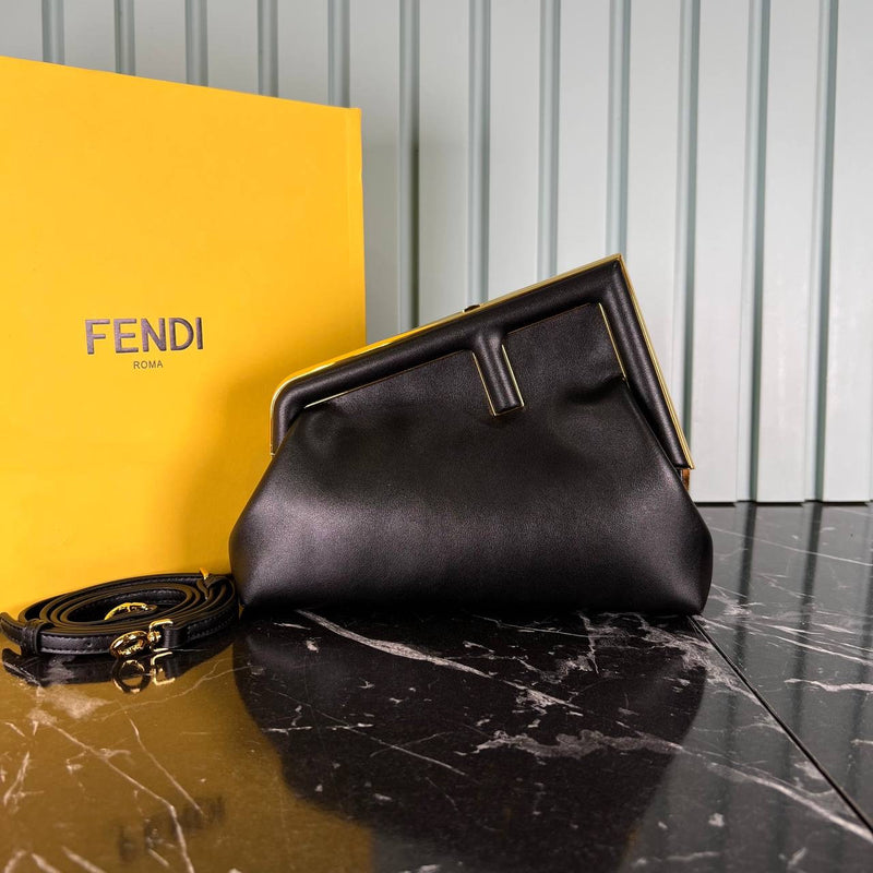 Bolsa Fendi First Small