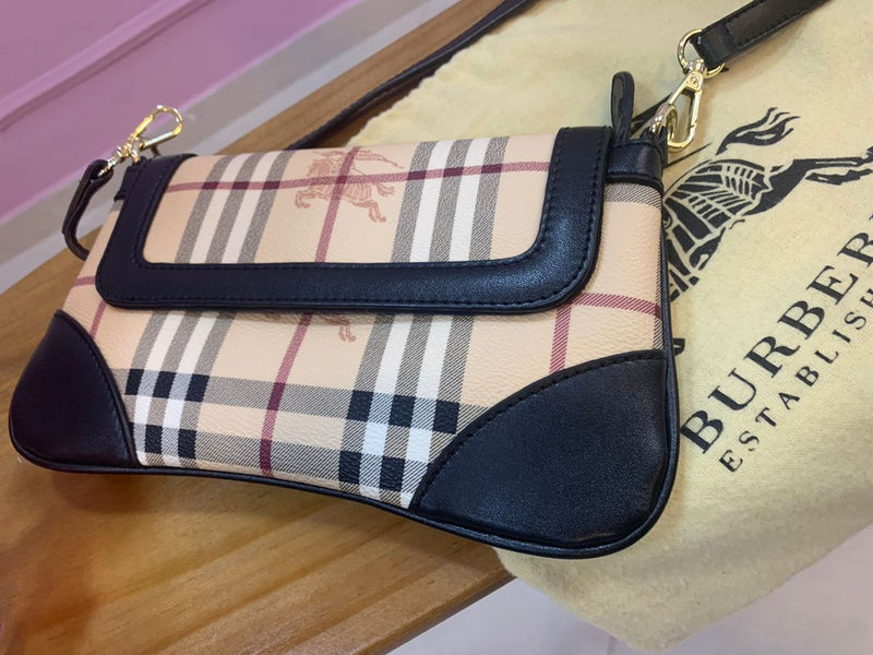 Bolsa Burberry Baguette Xadrez