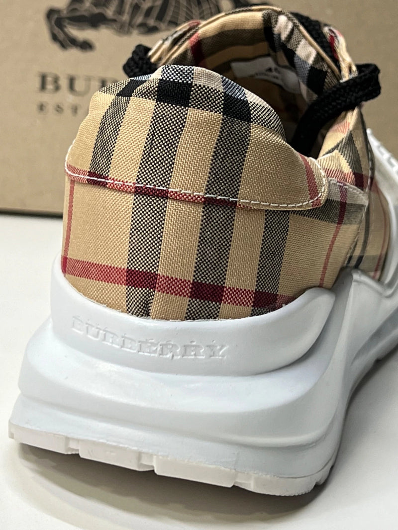 Tênis Burberry xadrez vintage Low