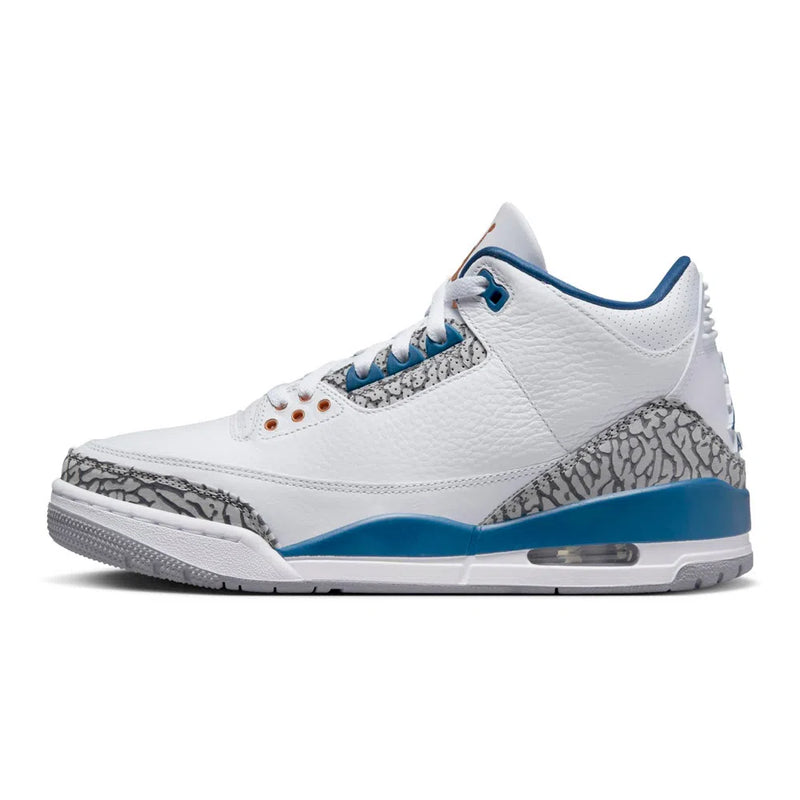 Tênis Air Jordan 3 Retro