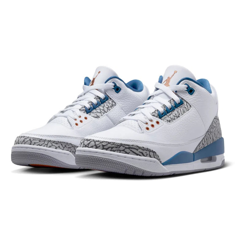 Tênis Air Jordan 3 Retro