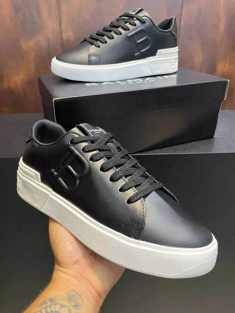 Tênis Balmain B-Court Leather Trainers