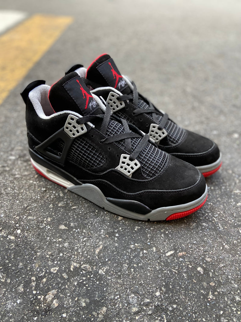 Tênis AJ4