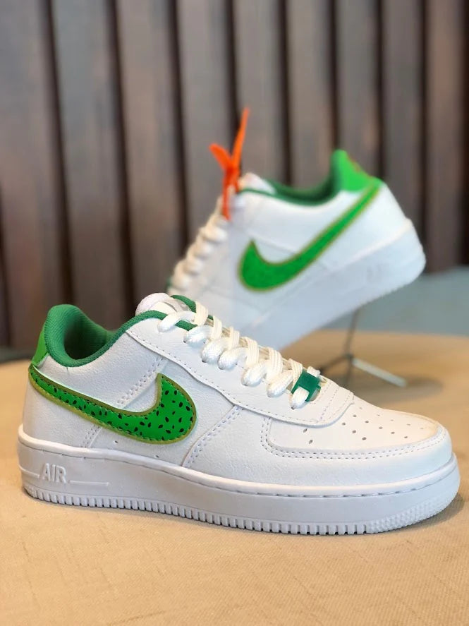 Tênis Nike Air Force 1 Tropical