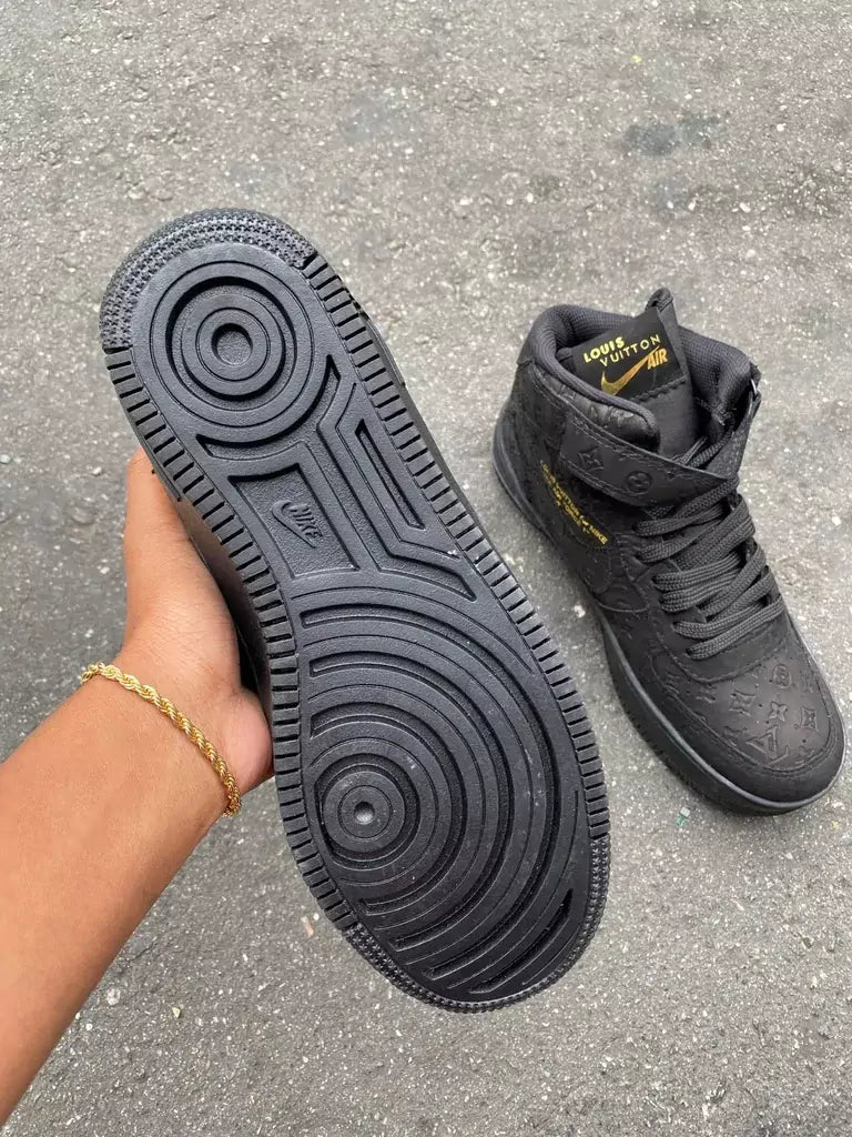 Tênis Nike Air Force 1 Collab Louis Vuitton