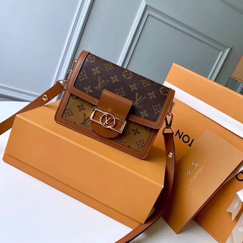 Bolsa LV Dauphine Chain Mini