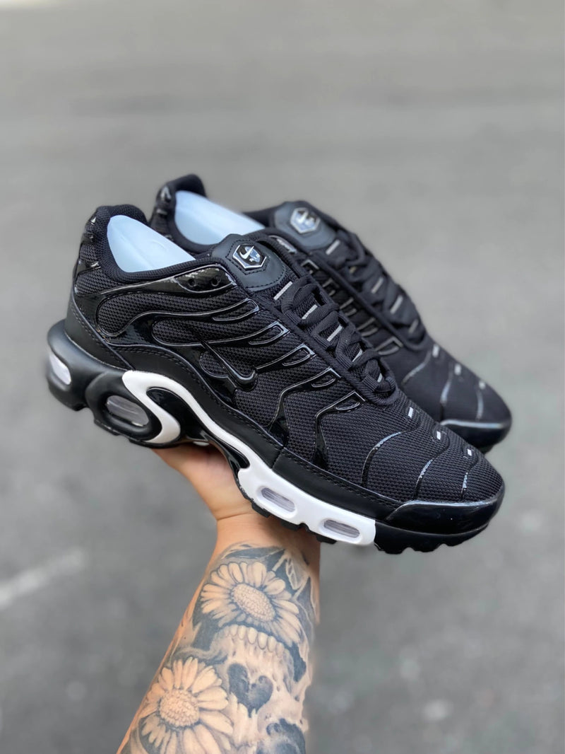 Tênis AIR MAX TN Plus 5 Opções