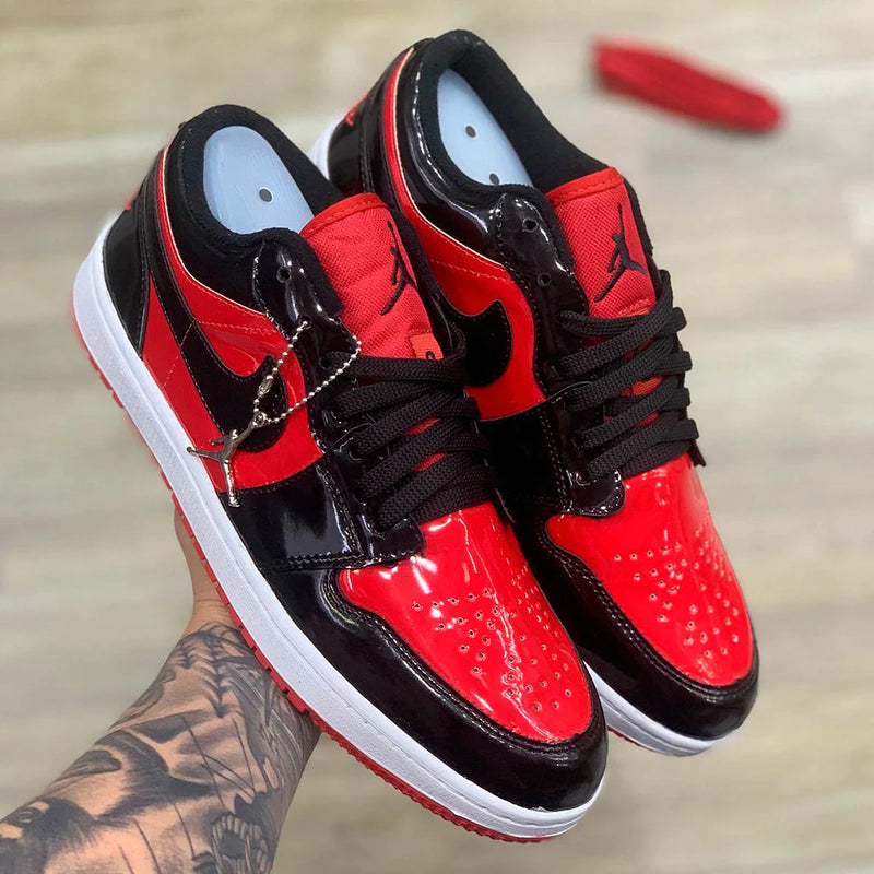 Tênis Air Jordan 1 Low Retro Og Gs Patent Bred