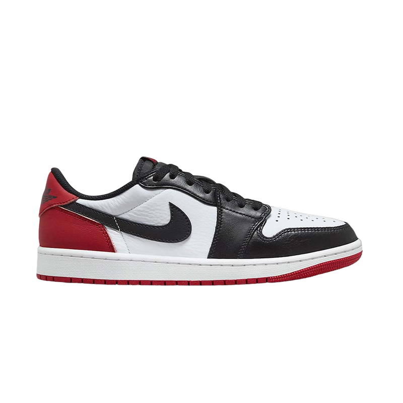 Tênis Air Jordan 1 Low Black Toe