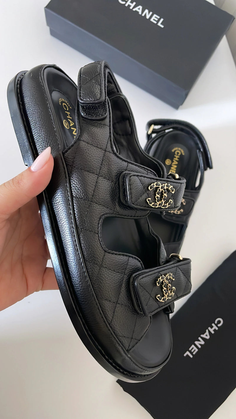 Sandália Chanel Grained Calfskin Velcro Dad