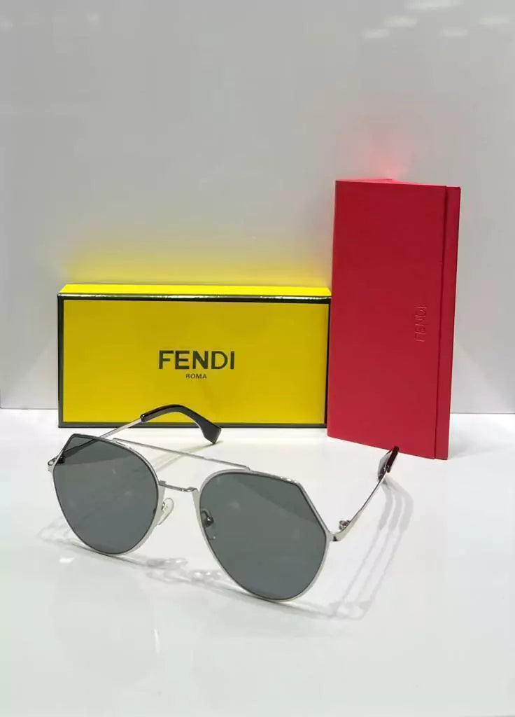 Fendi Eyeline 194 Óculos de Sol