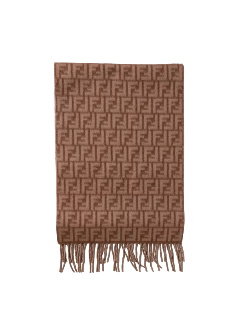 Cashmere Fendi scarf in wool