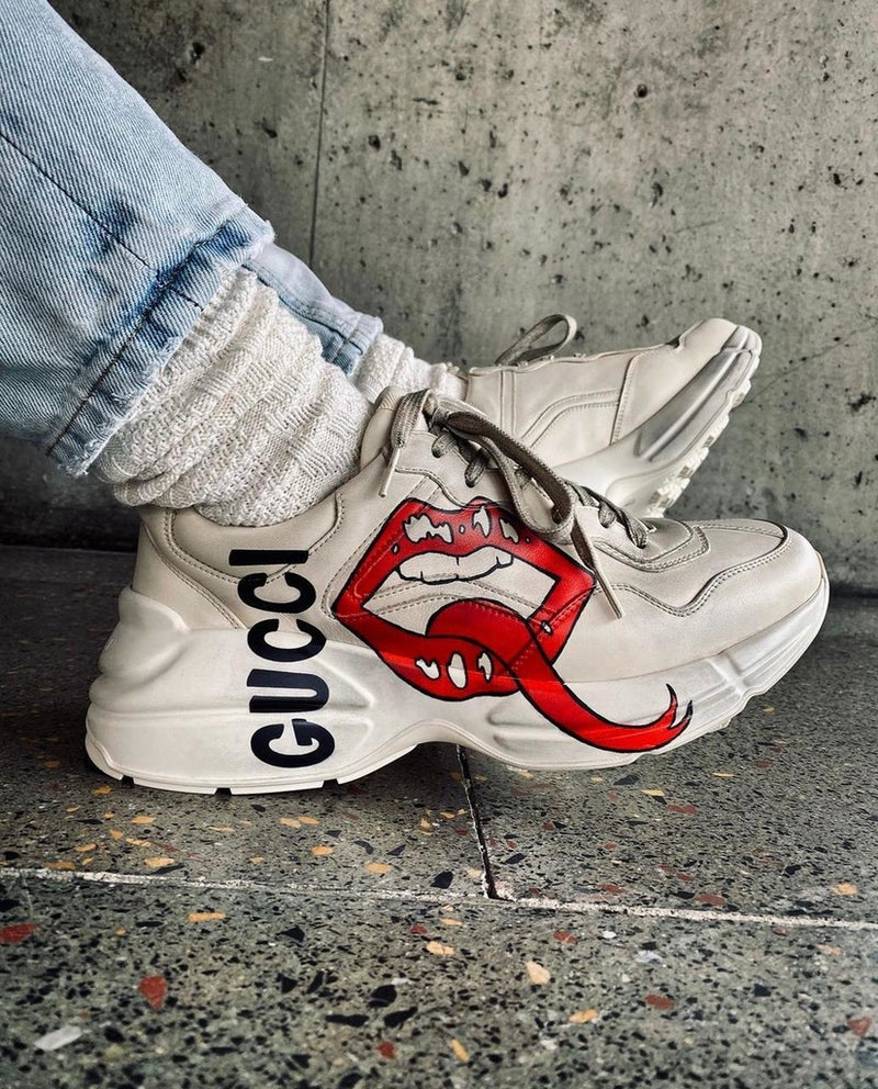 Tênis Gucci Rhyton Kiss