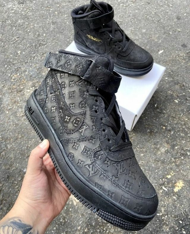 Tênis Nike Air Force 1 Collab Louis Vuitton