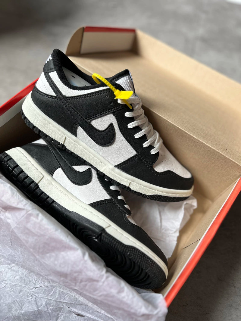 Tênis Nike Dunk Low Panda