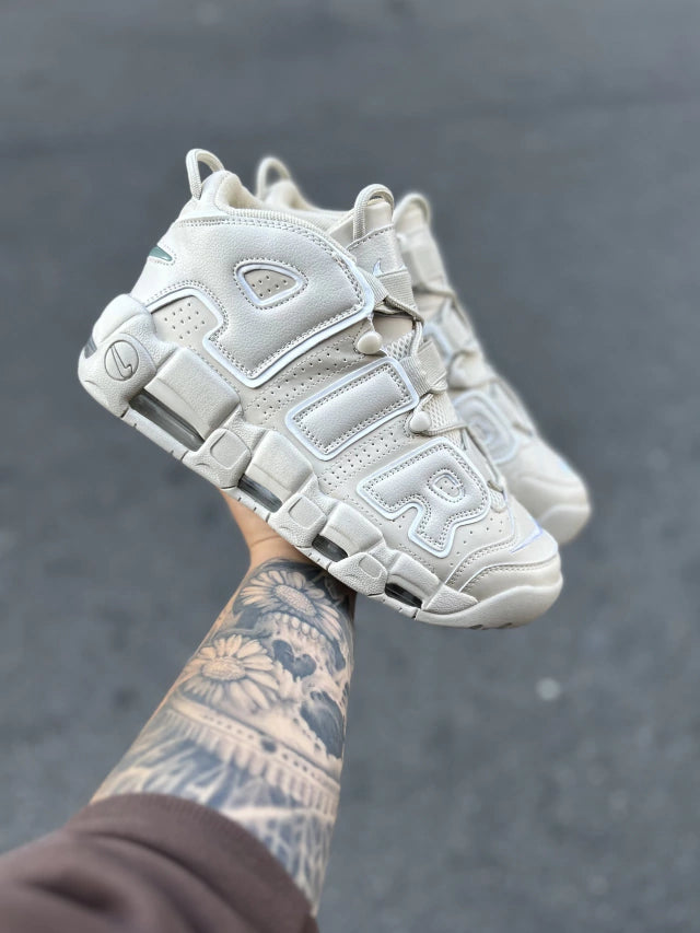 Tênis Nike Air More Uptempo