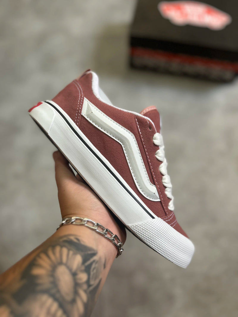 Tênis Vans Knu Skool Feminino