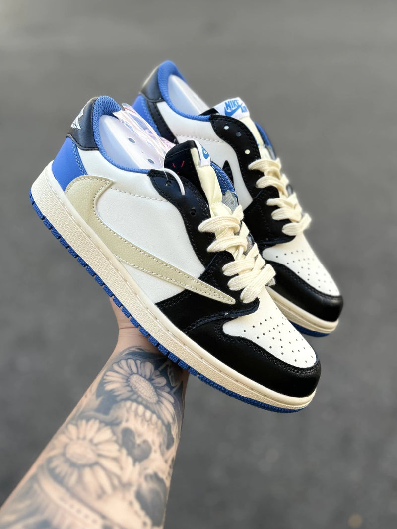 Tênis Air Jordan 1 Low Travis Scott