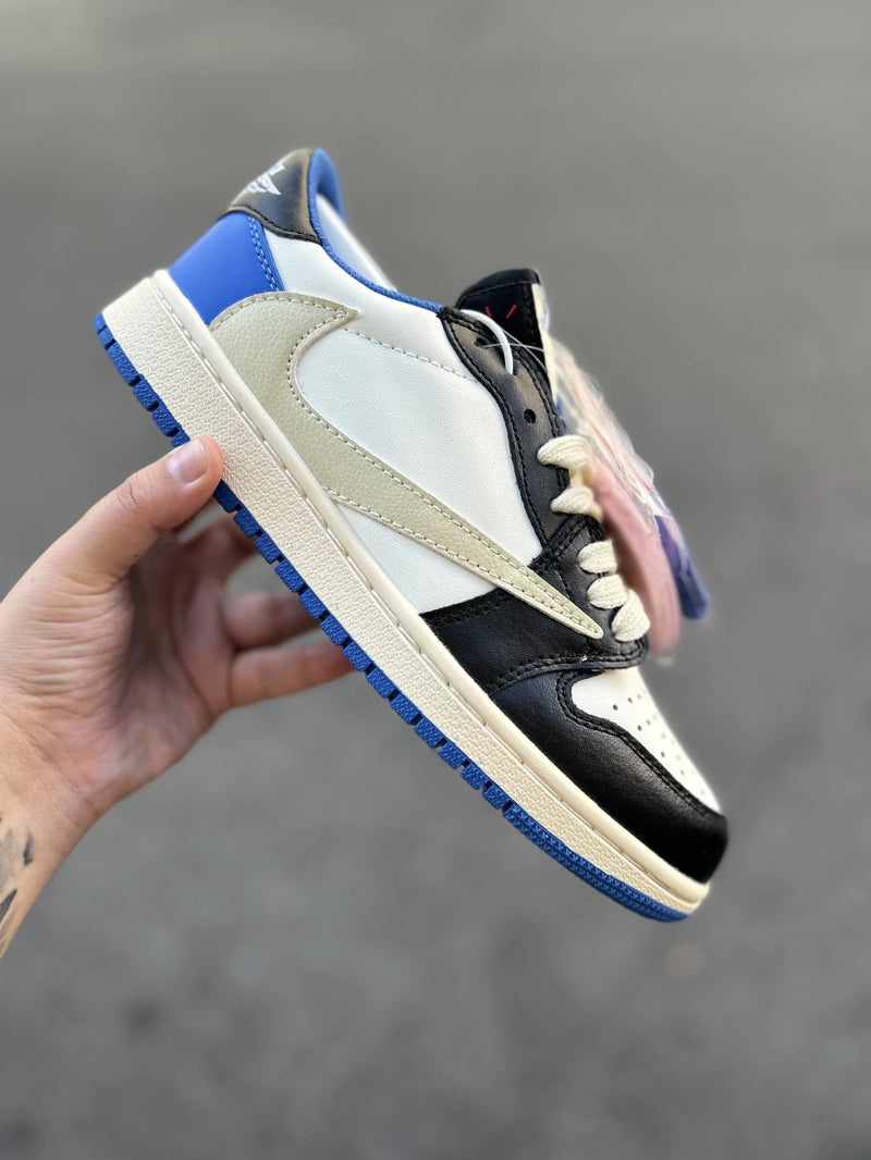 Tênis Air Jordan 1 Low Travis Scott