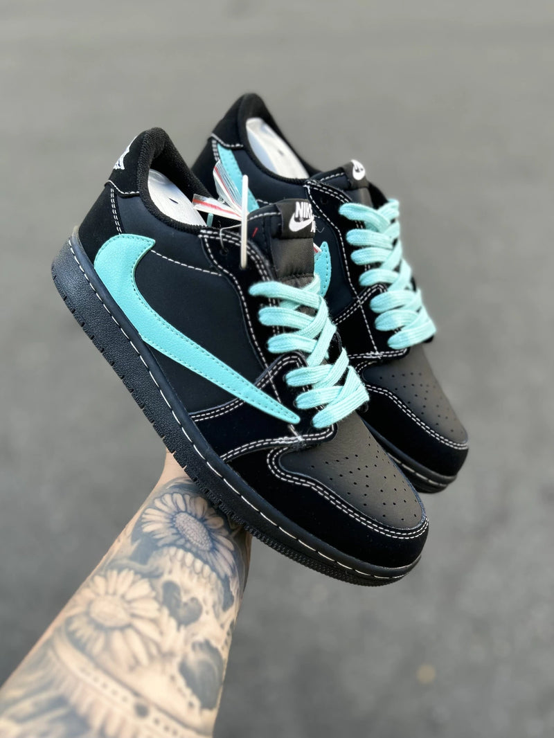 Tênis Air Jordan 1 Low Travis Scott Tiffany Custon