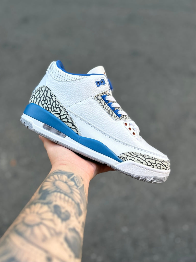 Tênis Air Jordan 3 Retro