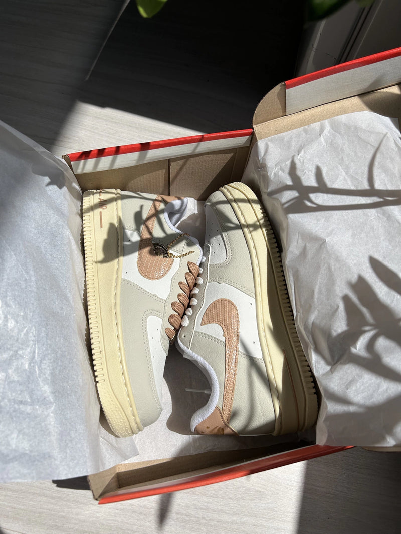 Tênis Nike Air Force 1 Se Sisterhood