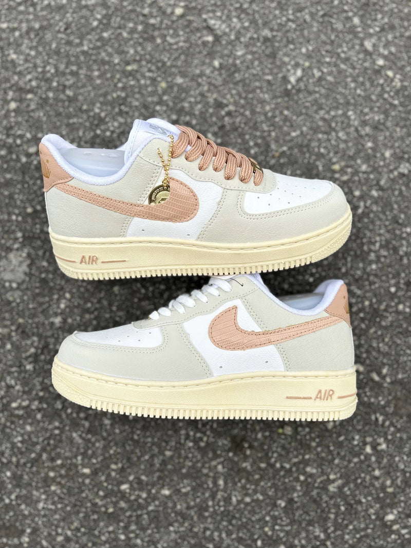 Tênis Nike Air Force 1 Se Sisterhood