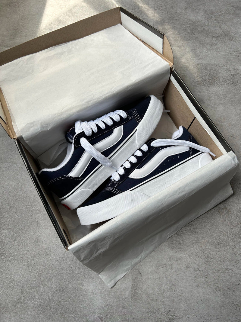 Tênis Vans Knu Skool Feminino