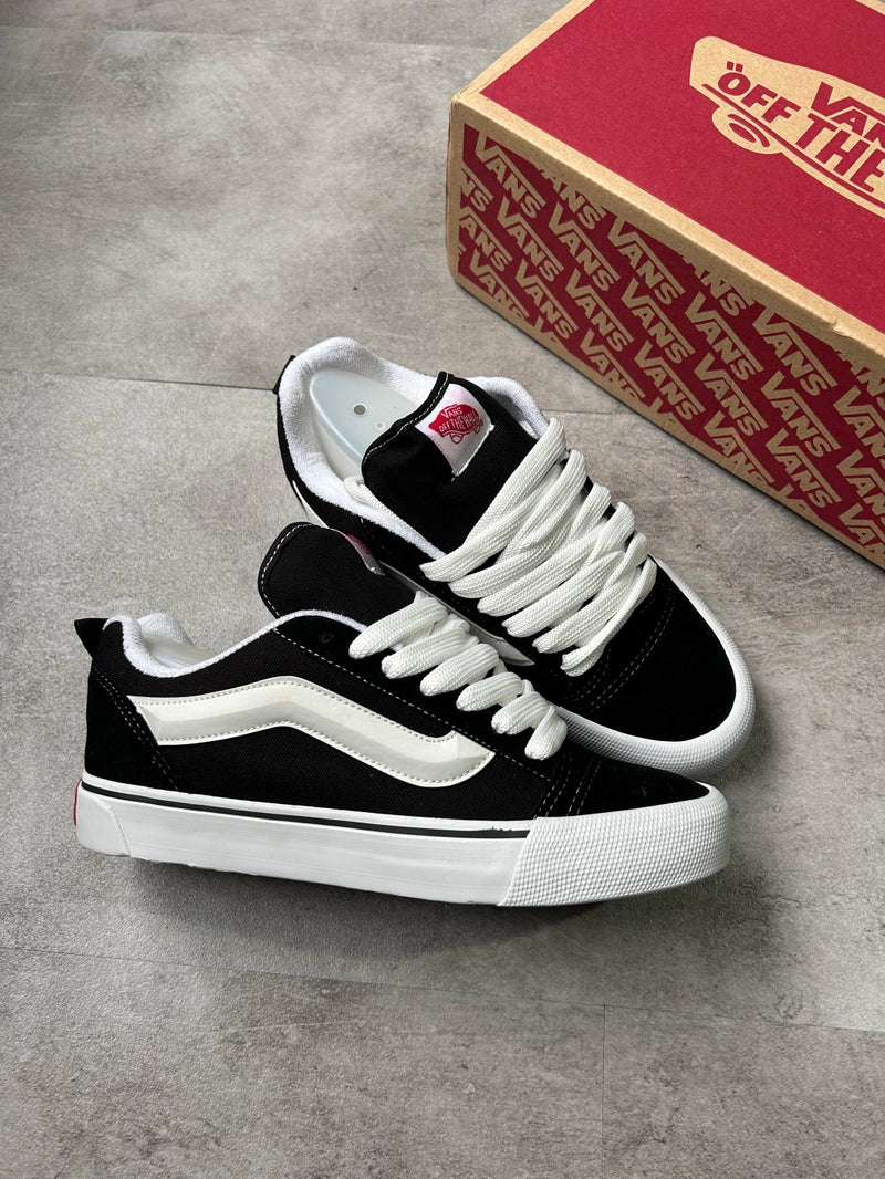 Tênis Vans Knu Skool Feminino