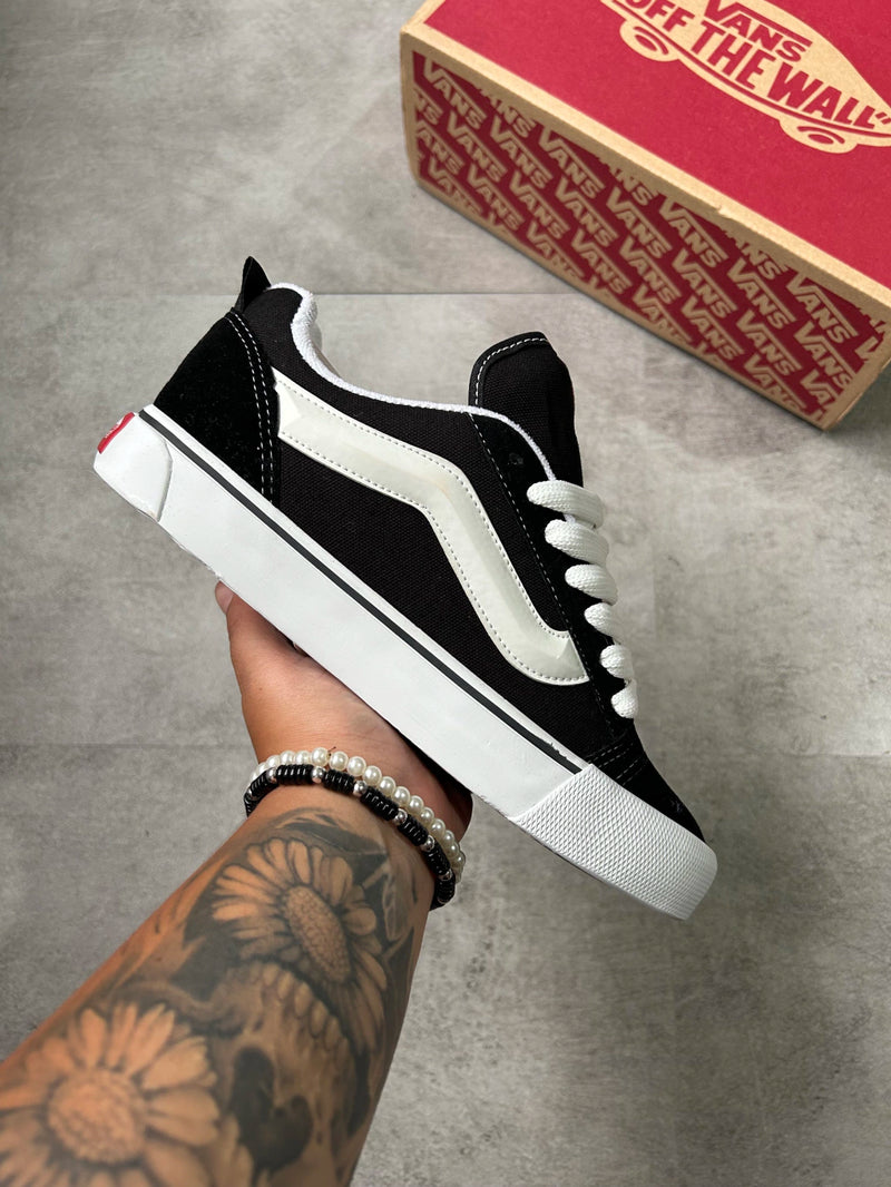 Tênis Vans Knu Skool Feminino