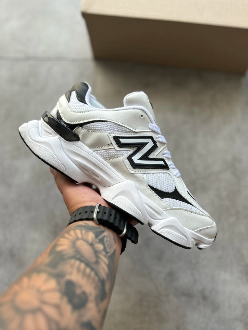 Tênis New Balance 9060