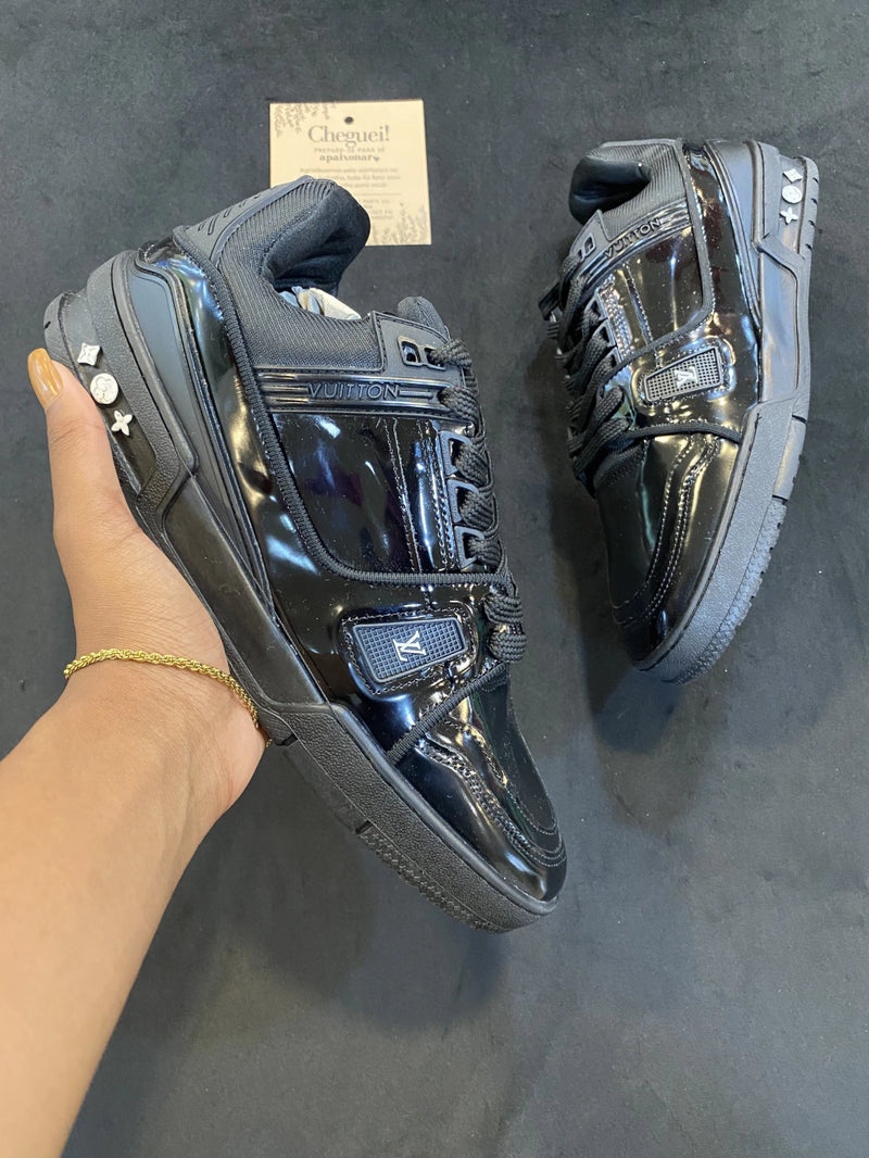 Ténis Louis Vuitton Trainer Black Vinil