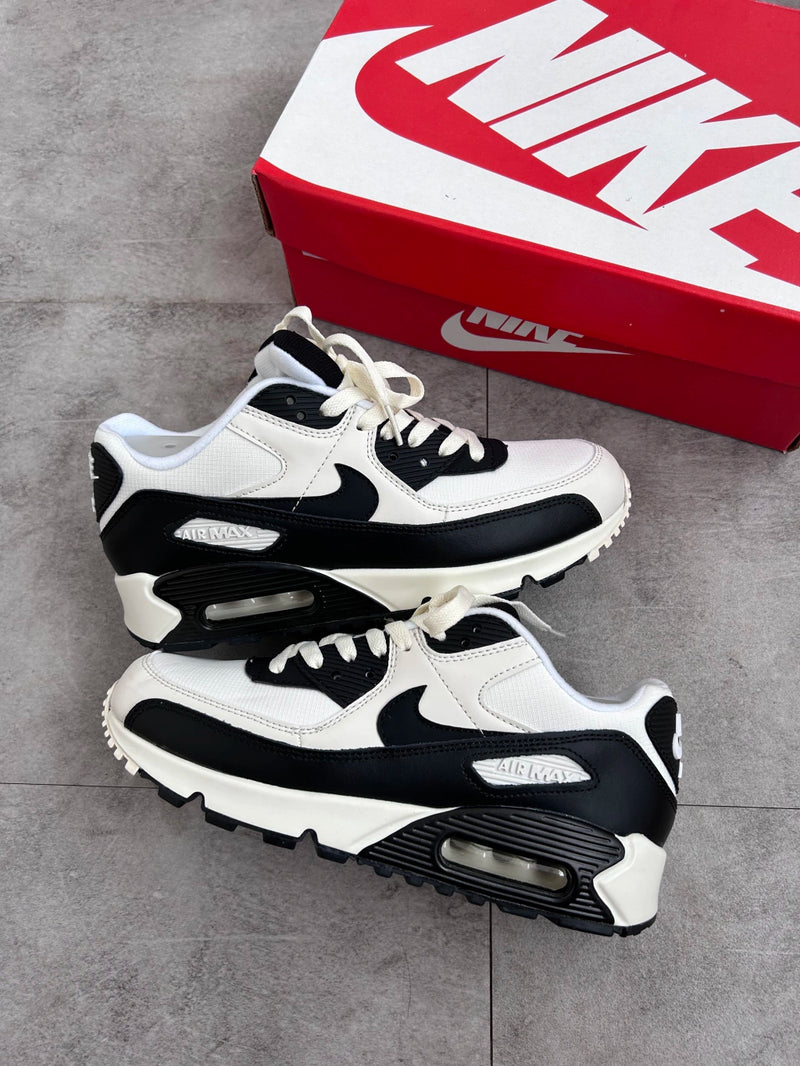 Tênis Air Max 90 Phantom