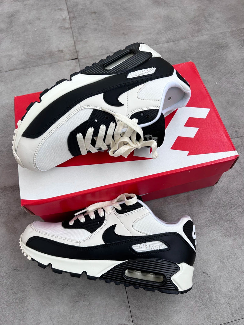 Tênis Air Max 90 Phantom