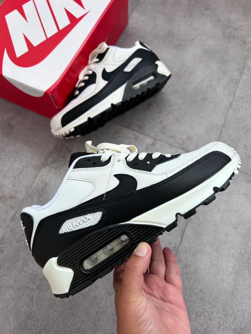 Tênis Air Max 90 Phantom