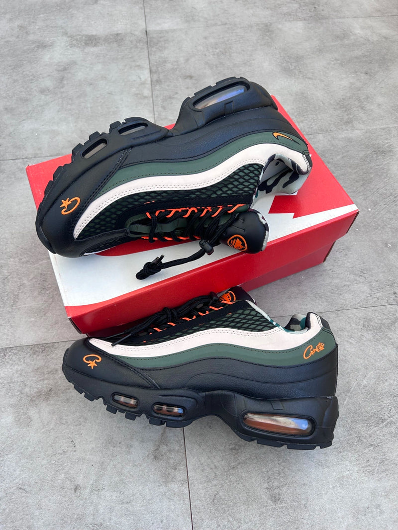 Tênis Corteiz X Nike Air Max 95 Rules The World